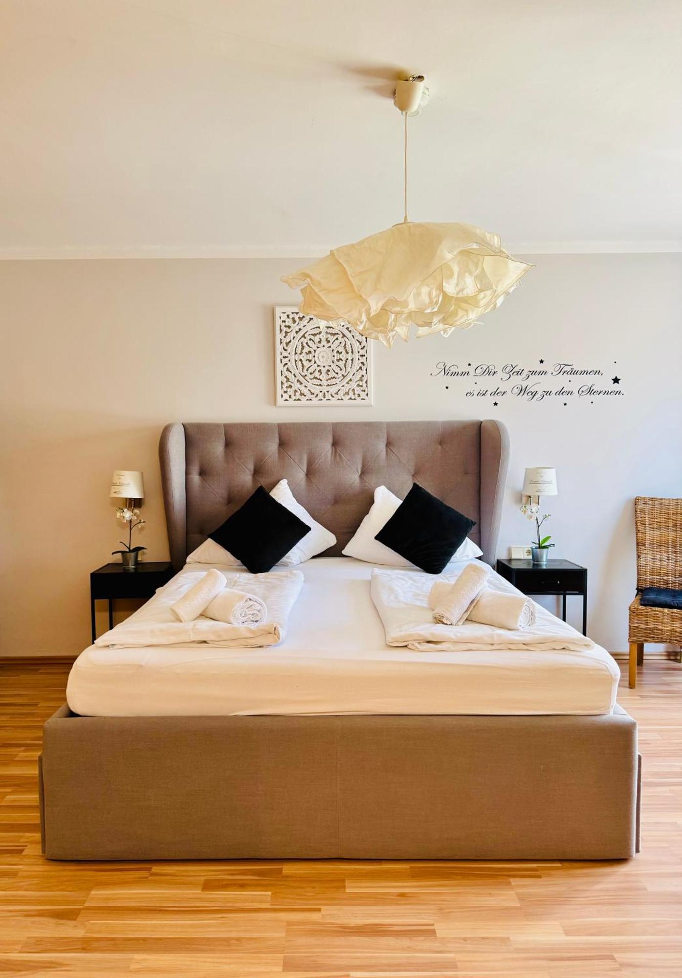 Happystayapartments فيلاخ المظهر الخارجي الصورة